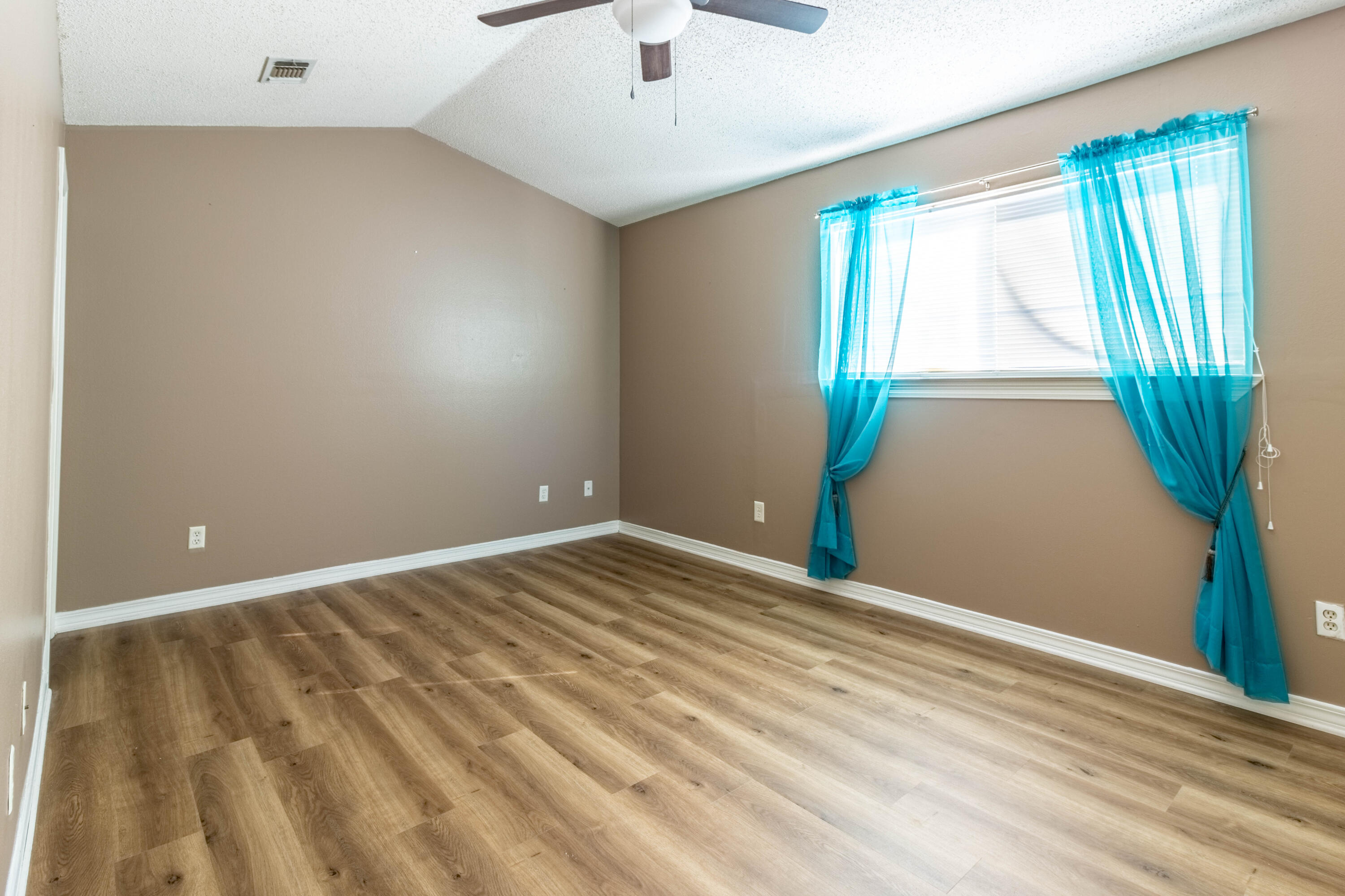 SEA LARK LANDING - Residential