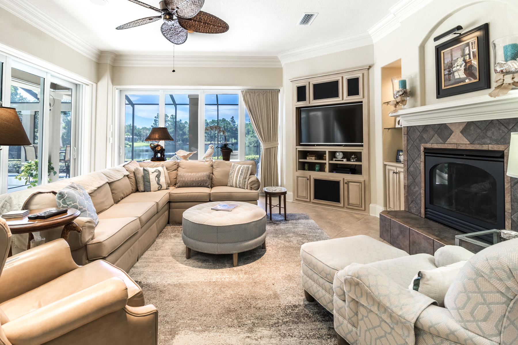 REGATTA BAY - Residential