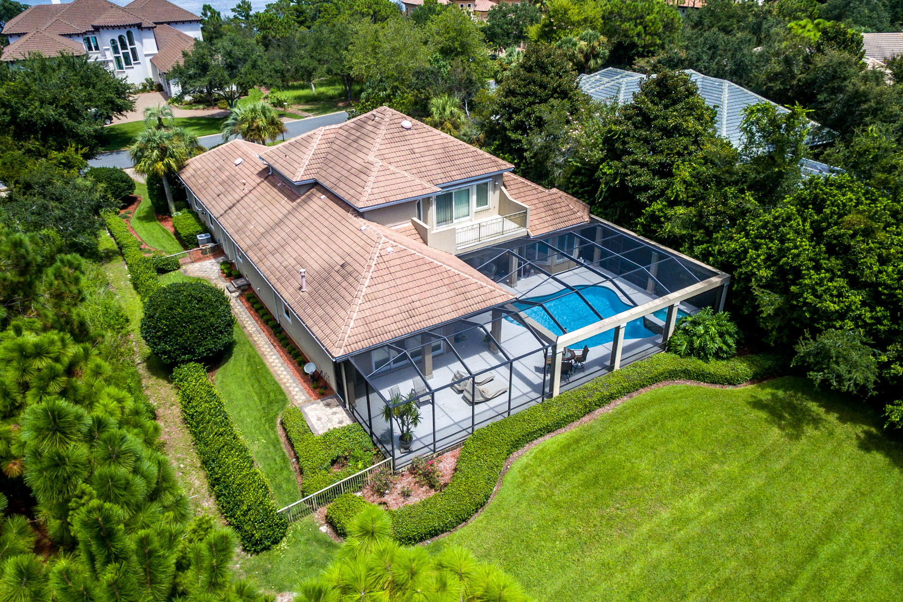 REGATTA BAY - Residential