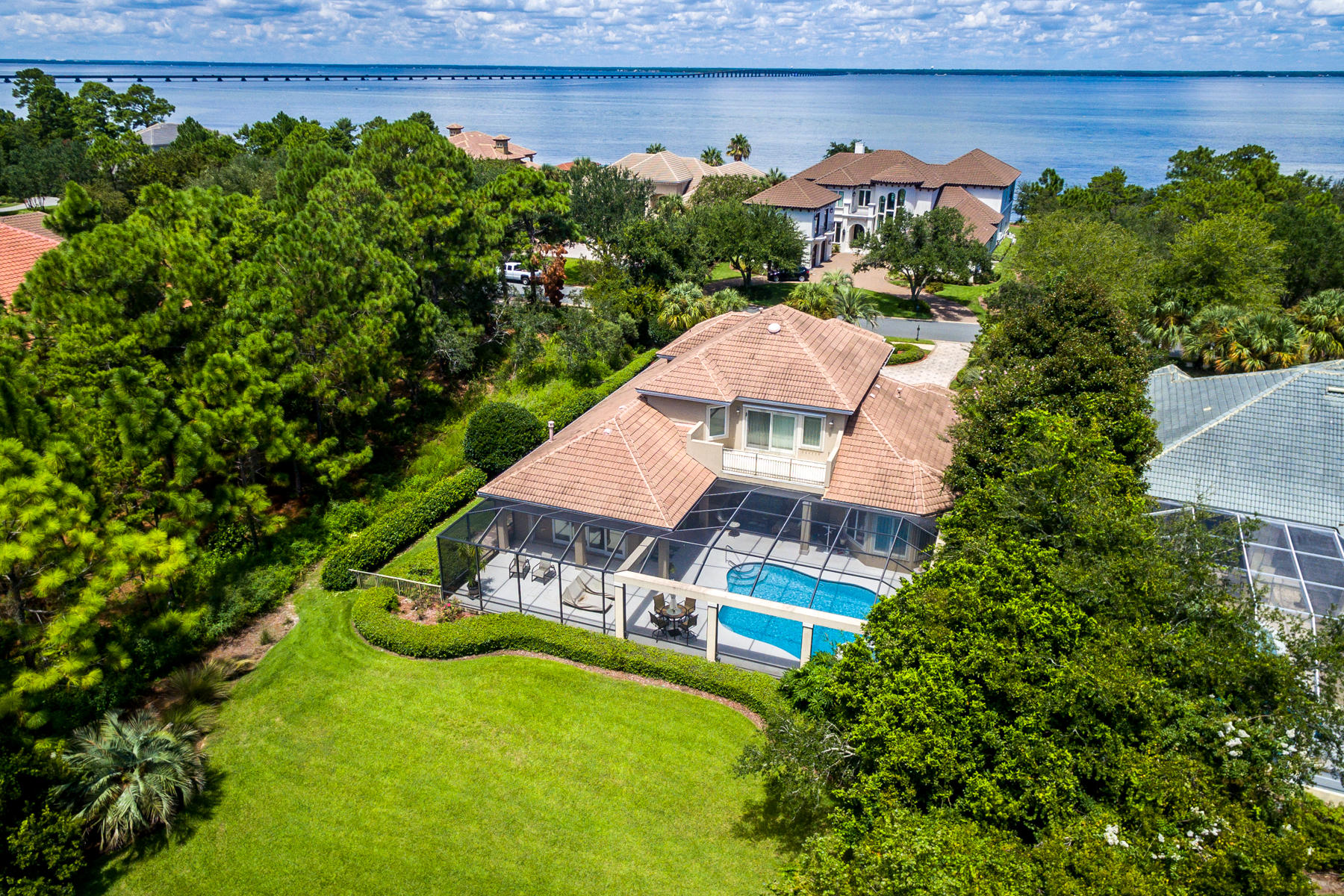 REGATTA BAY - Residential