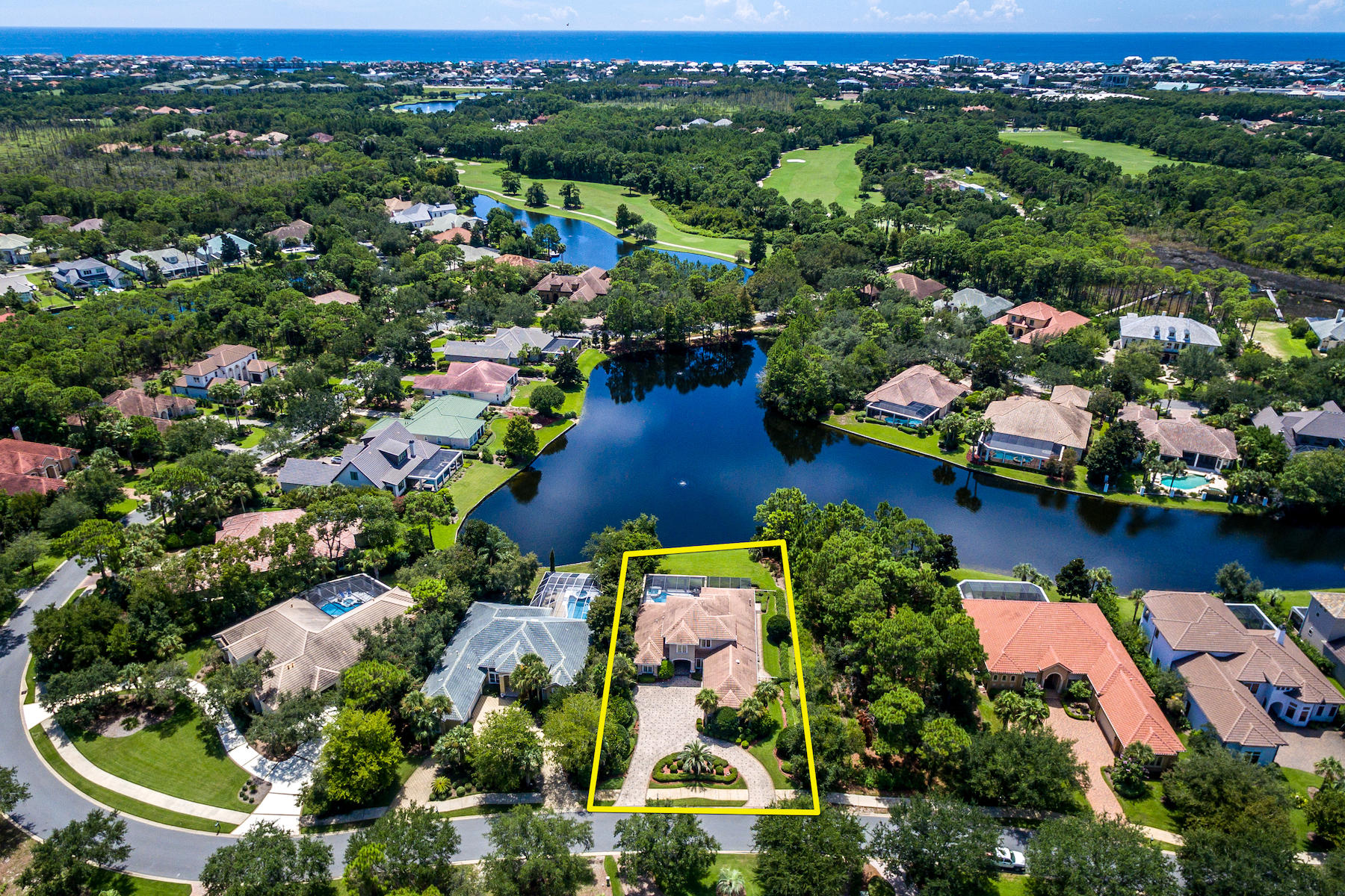 REGATTA BAY - Residential