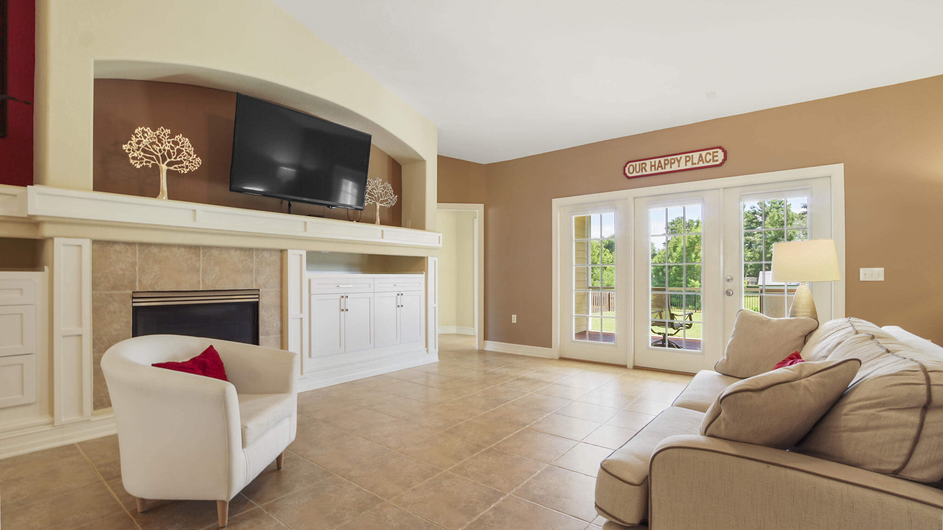 HAMMOCK BAY - Residential