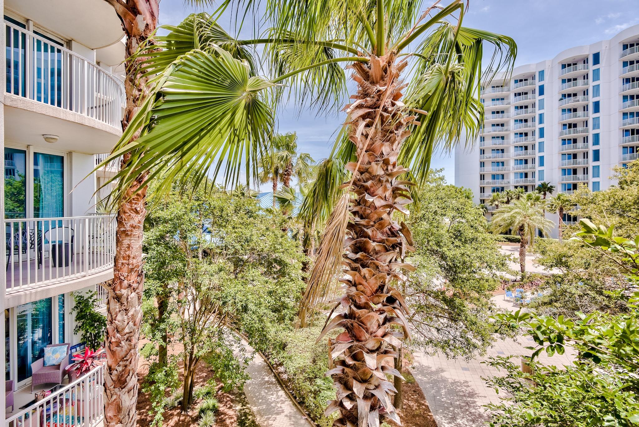 THE PALMS OF DESTIN - Residential