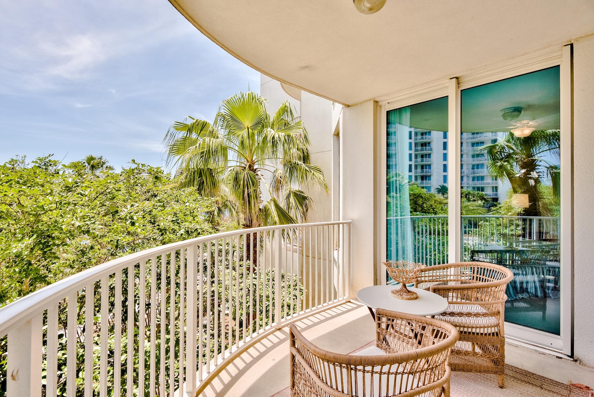 THE PALMS OF DESTIN - Residential