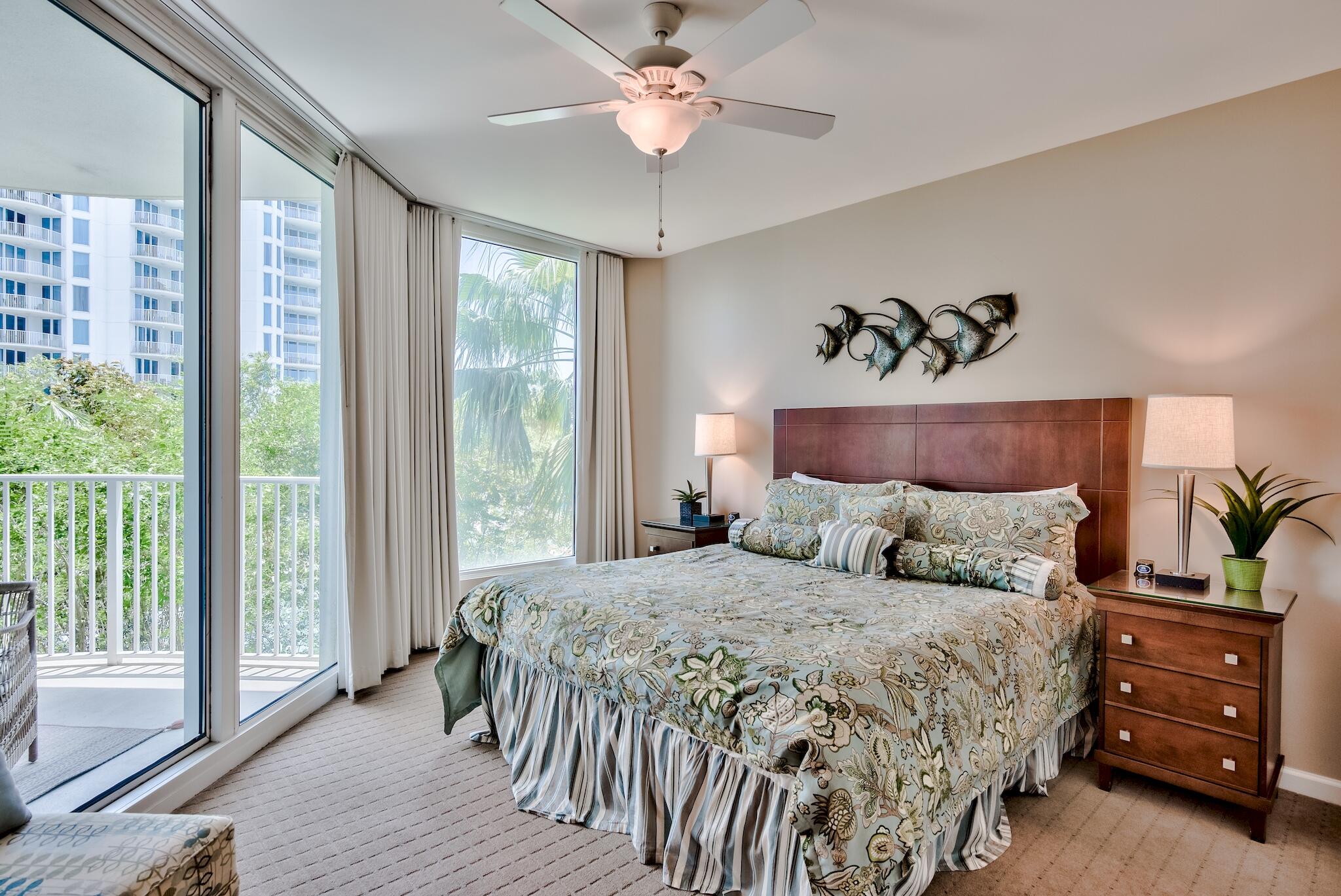 THE PALMS OF DESTIN - Residential