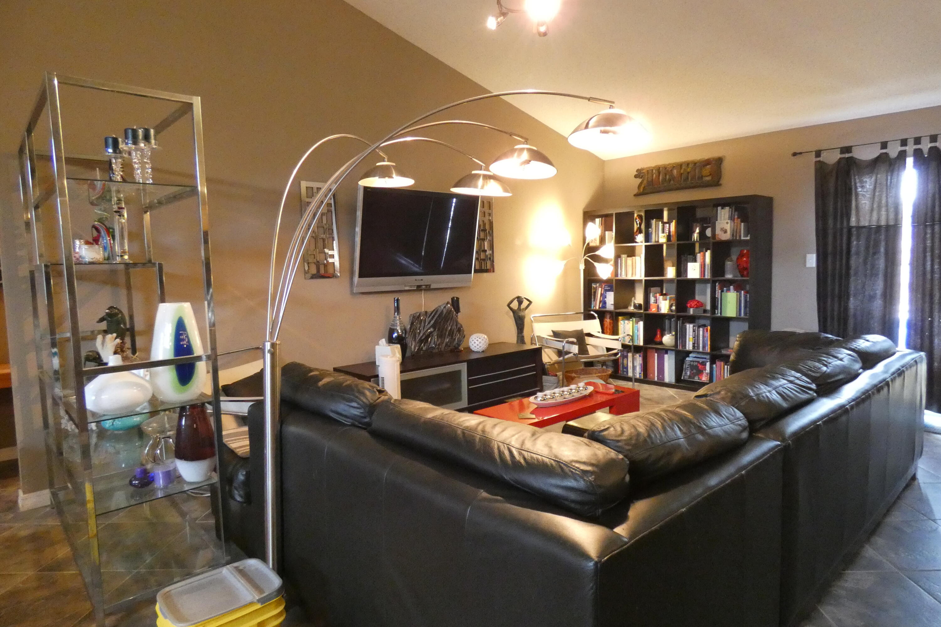 WINDSOR VILLAGE - Residential