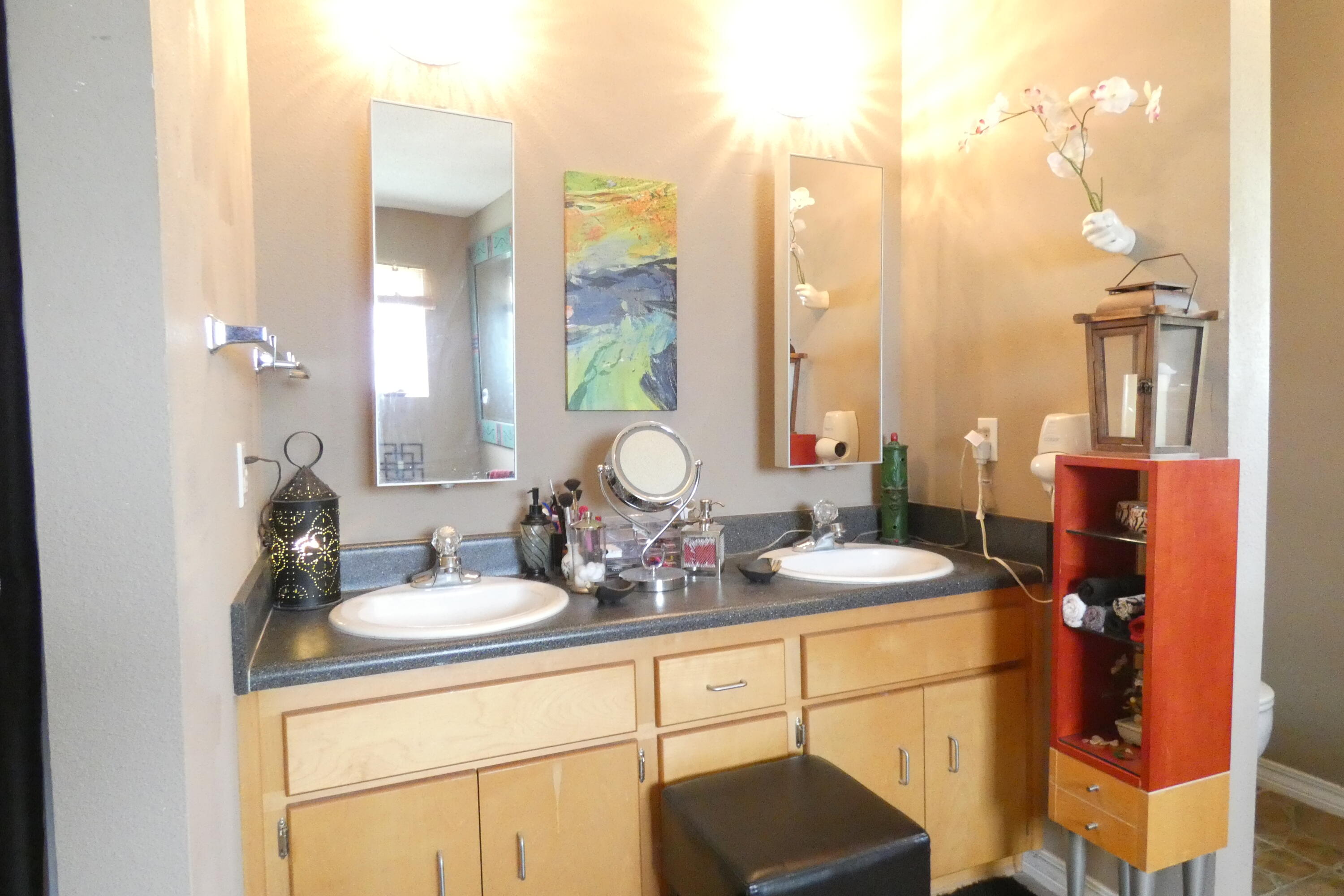 WINDSOR VILLAGE - Residential