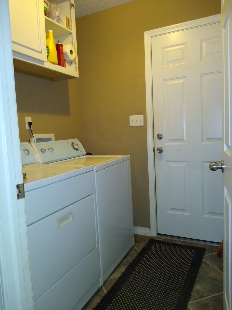 WINDSOR VILLAGE - Residential