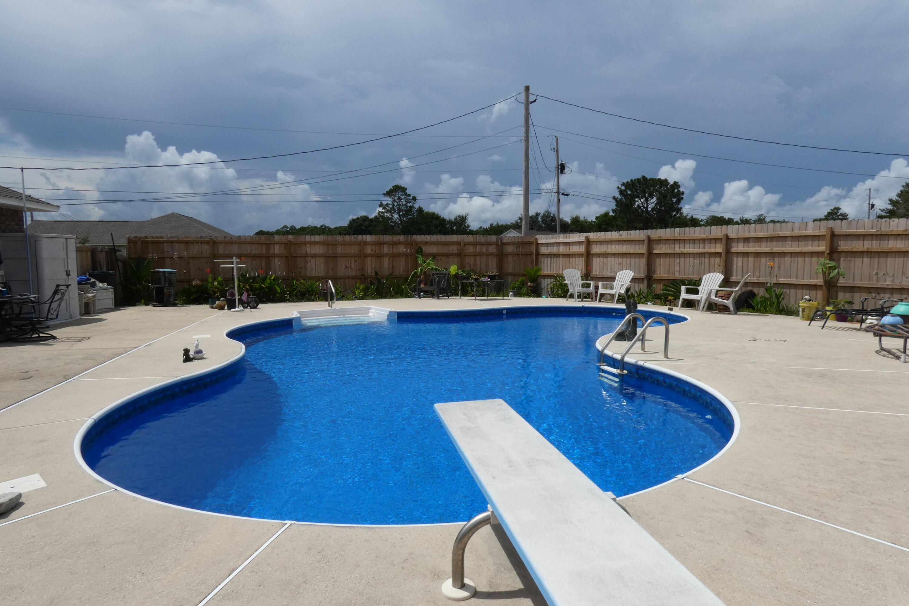 WINDSOR VILLAGE - Residential