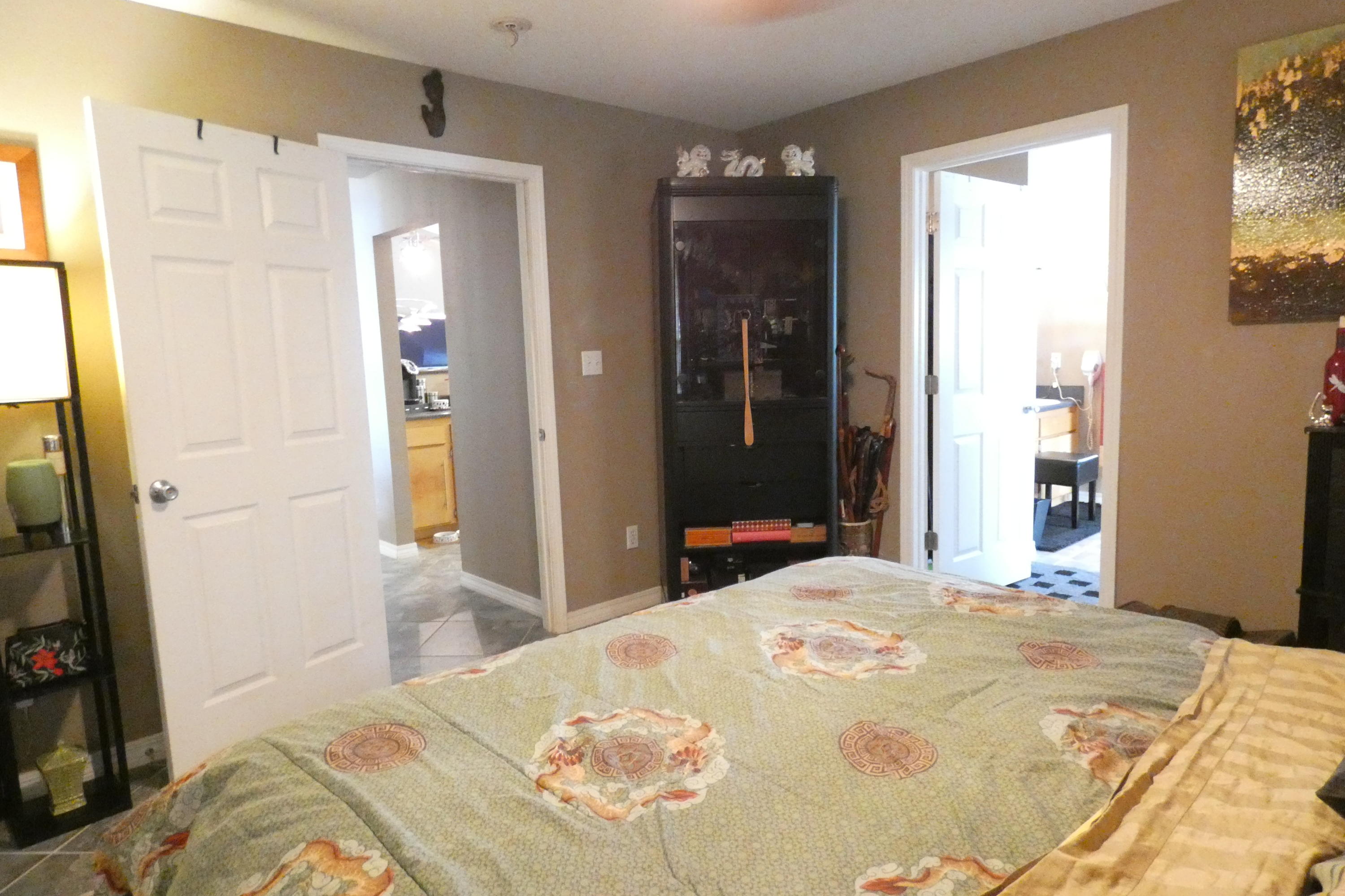 WINDSOR VILLAGE - Residential