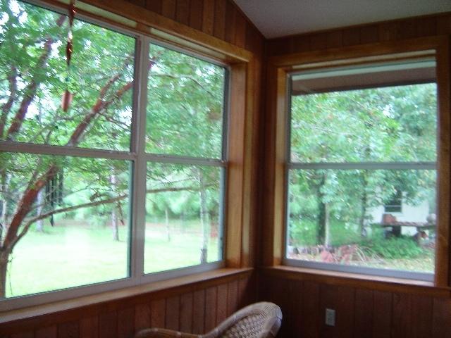 LAKE STANLEY SHORES - Residential