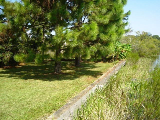 LAKE STANLEY SHORES - Residential