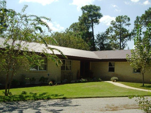 LAKE STANLEY SHORES - Residential