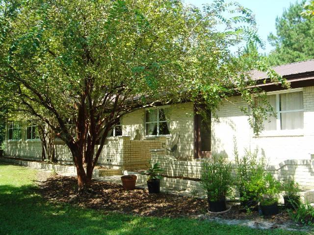 LAKE STANLEY SHORES - Residential