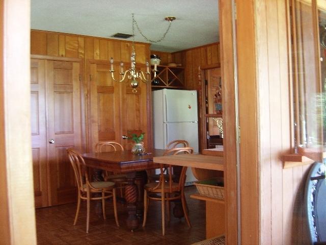 LAKE STANLEY SHORES - Residential
