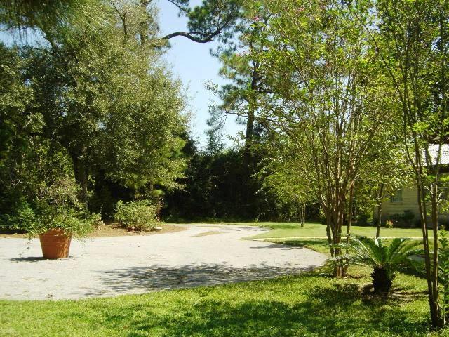 LAKE STANLEY SHORES - Residential