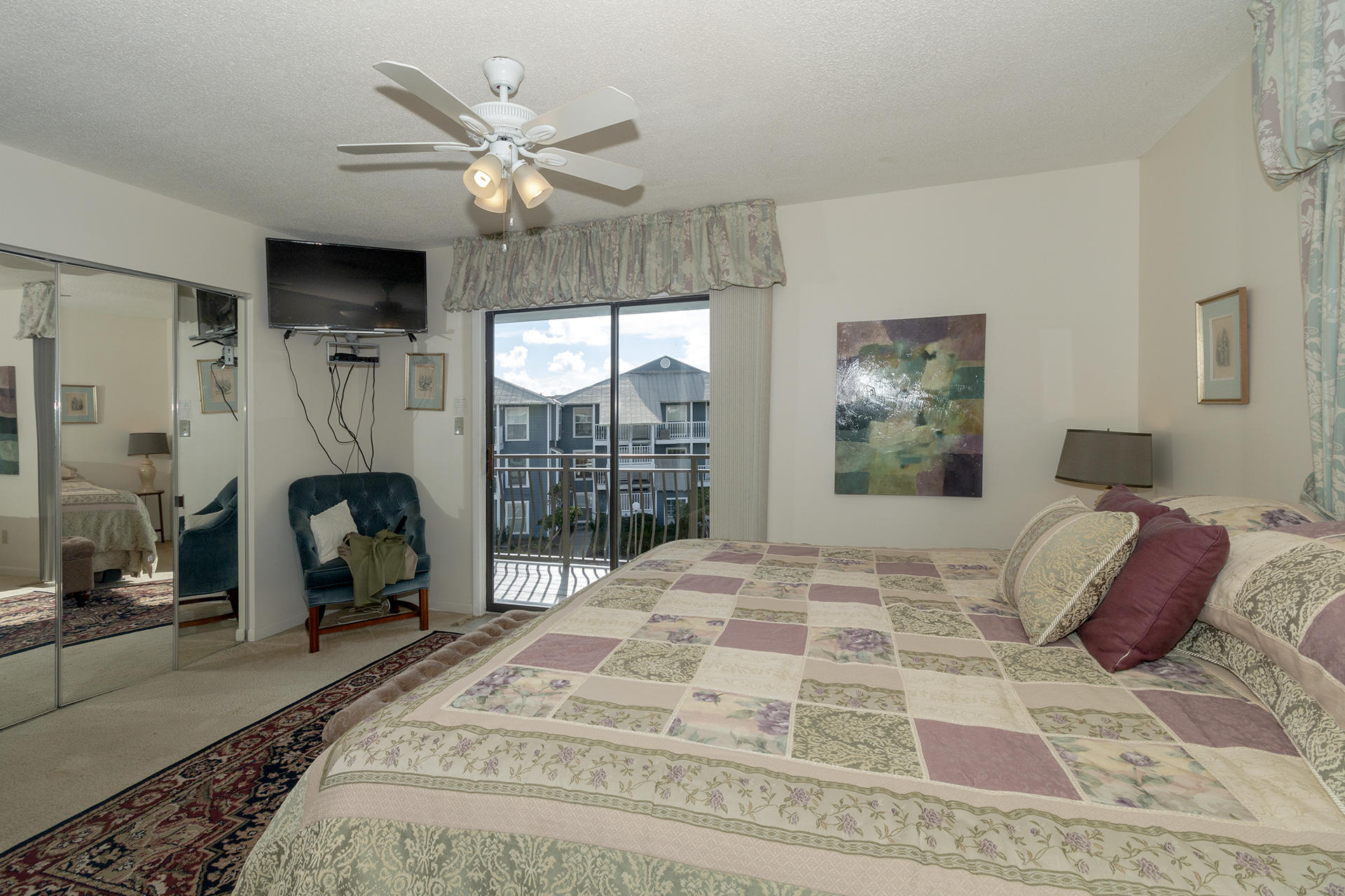 COSTA VISTA T/H - Residential