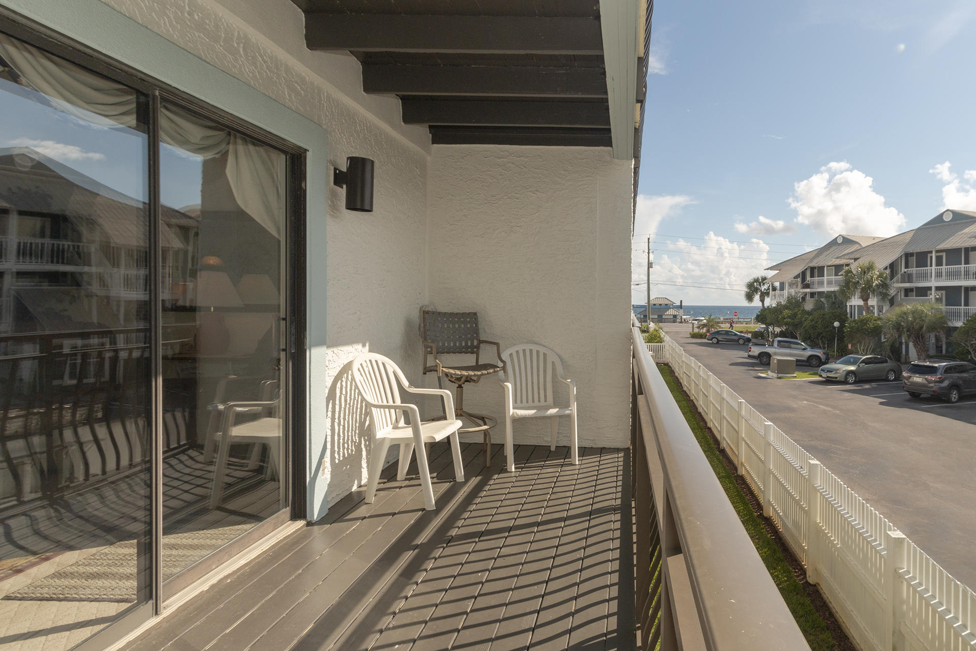 COSTA VISTA T/H - Residential