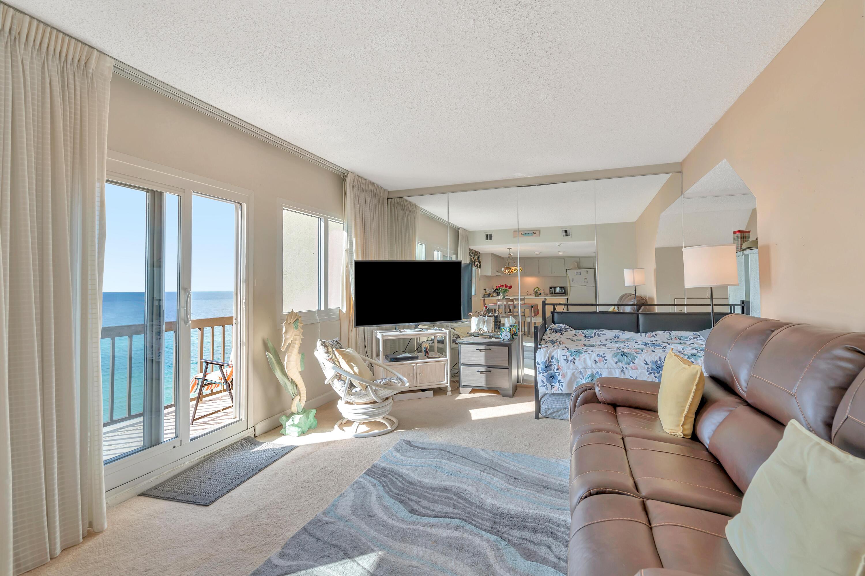 PINNACLE PORT - Residential