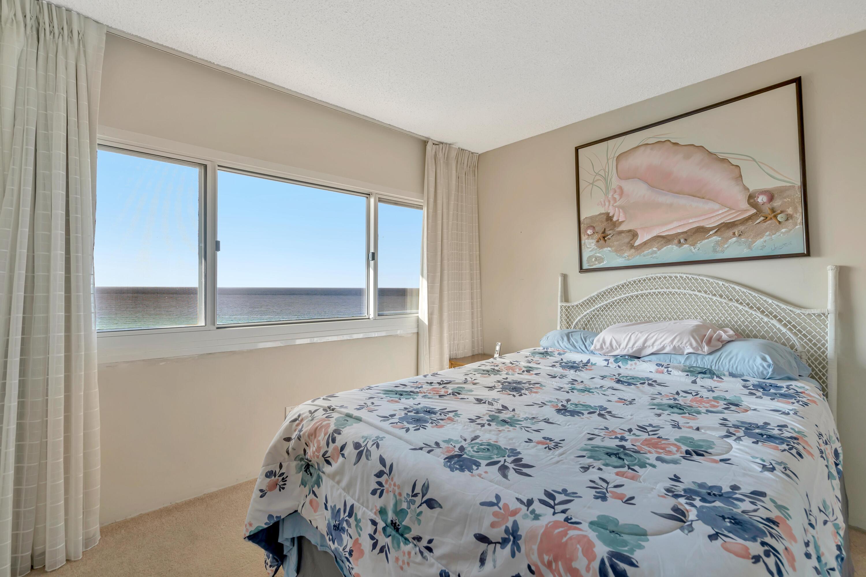 PINNACLE PORT - Residential