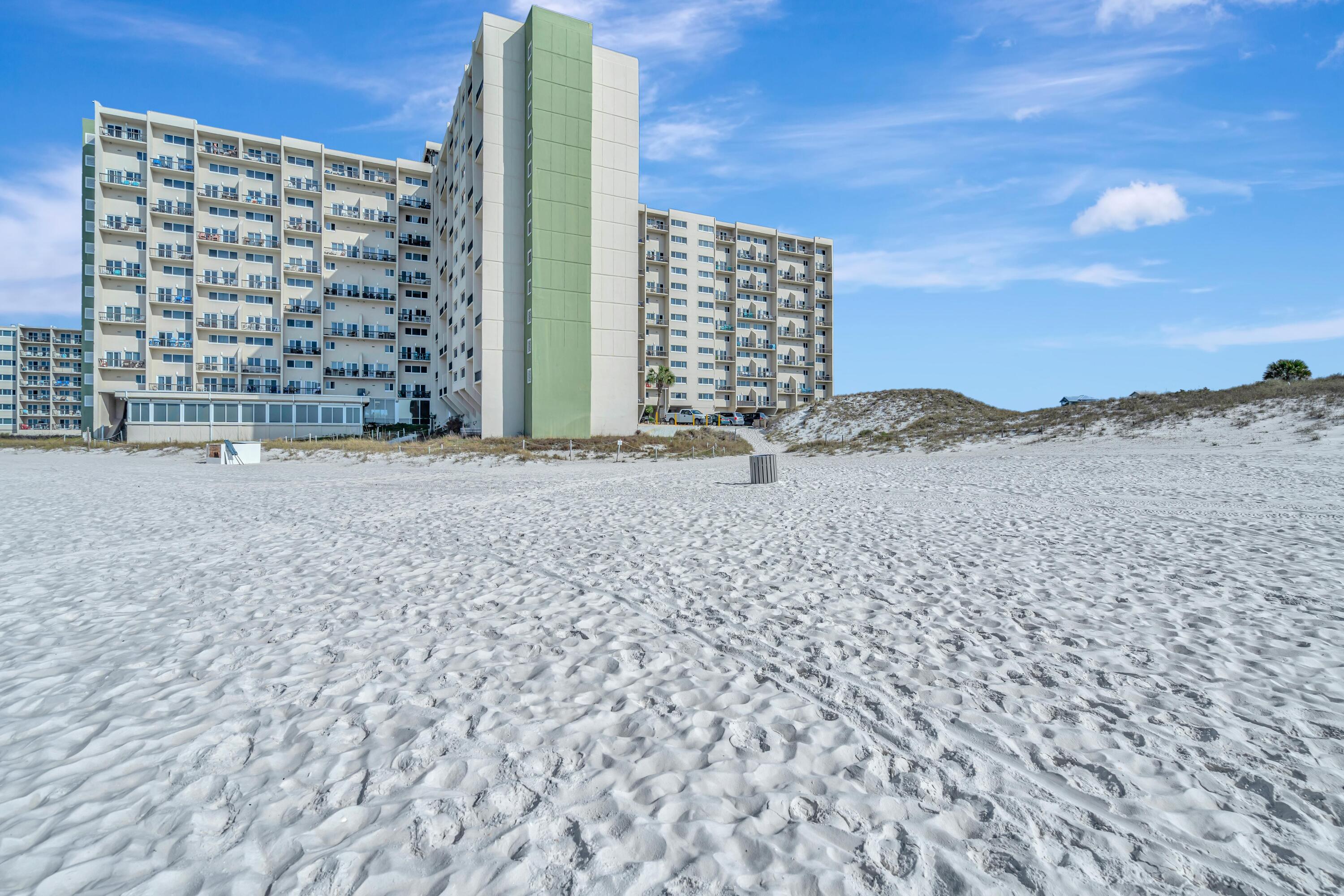 PINNACLE PORT - Residential