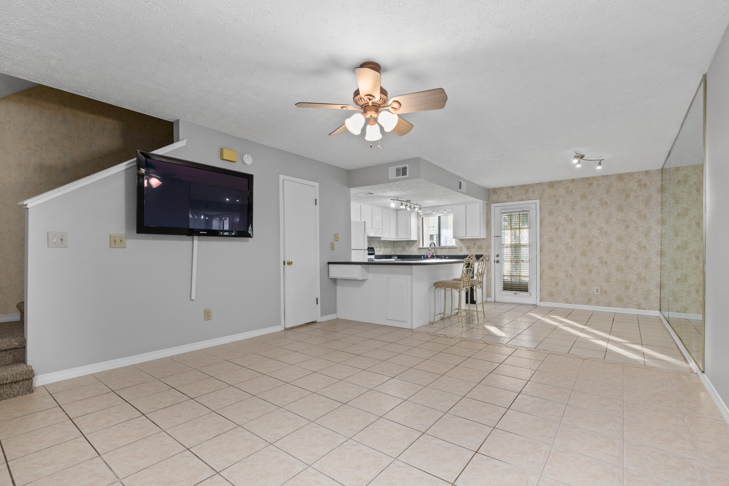 GULF HIGHLAND BEACH RESORT - Residential