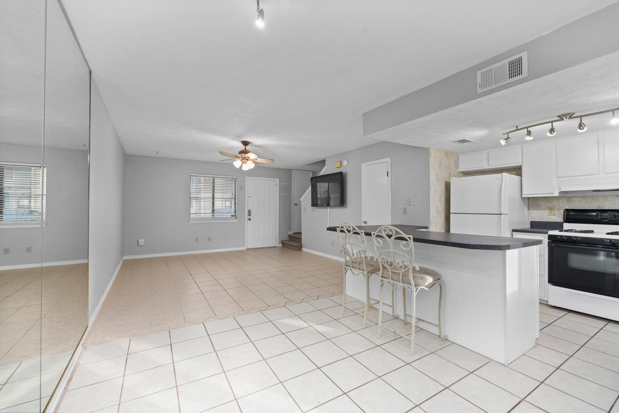 GULF HIGHLAND BEACH RESORT - Residential