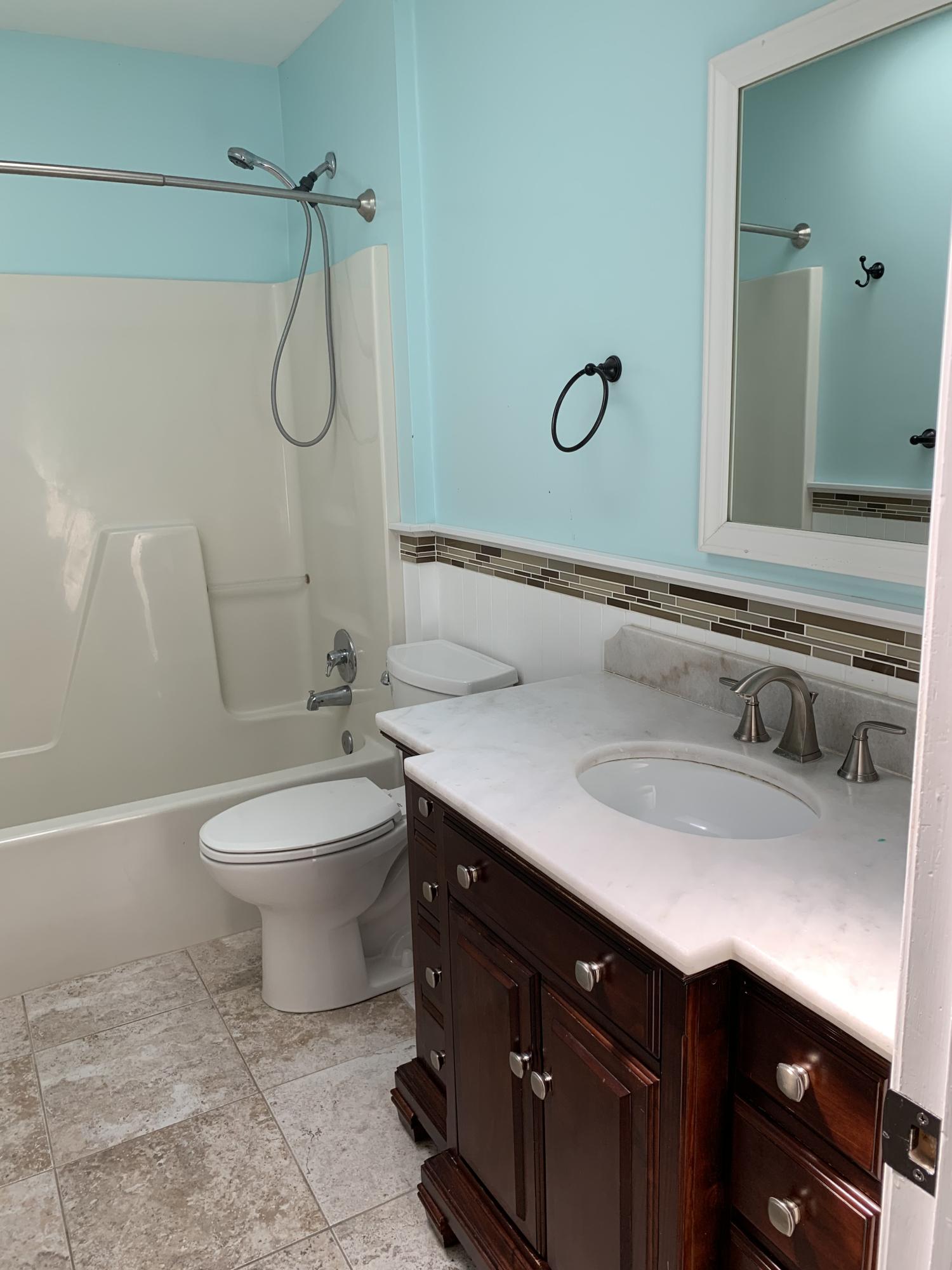 QUAIL TRAIL - Residential Lease