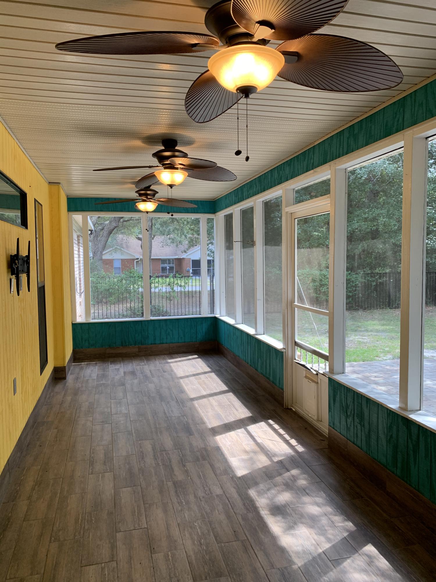 QUAIL TRAIL - Residential Lease