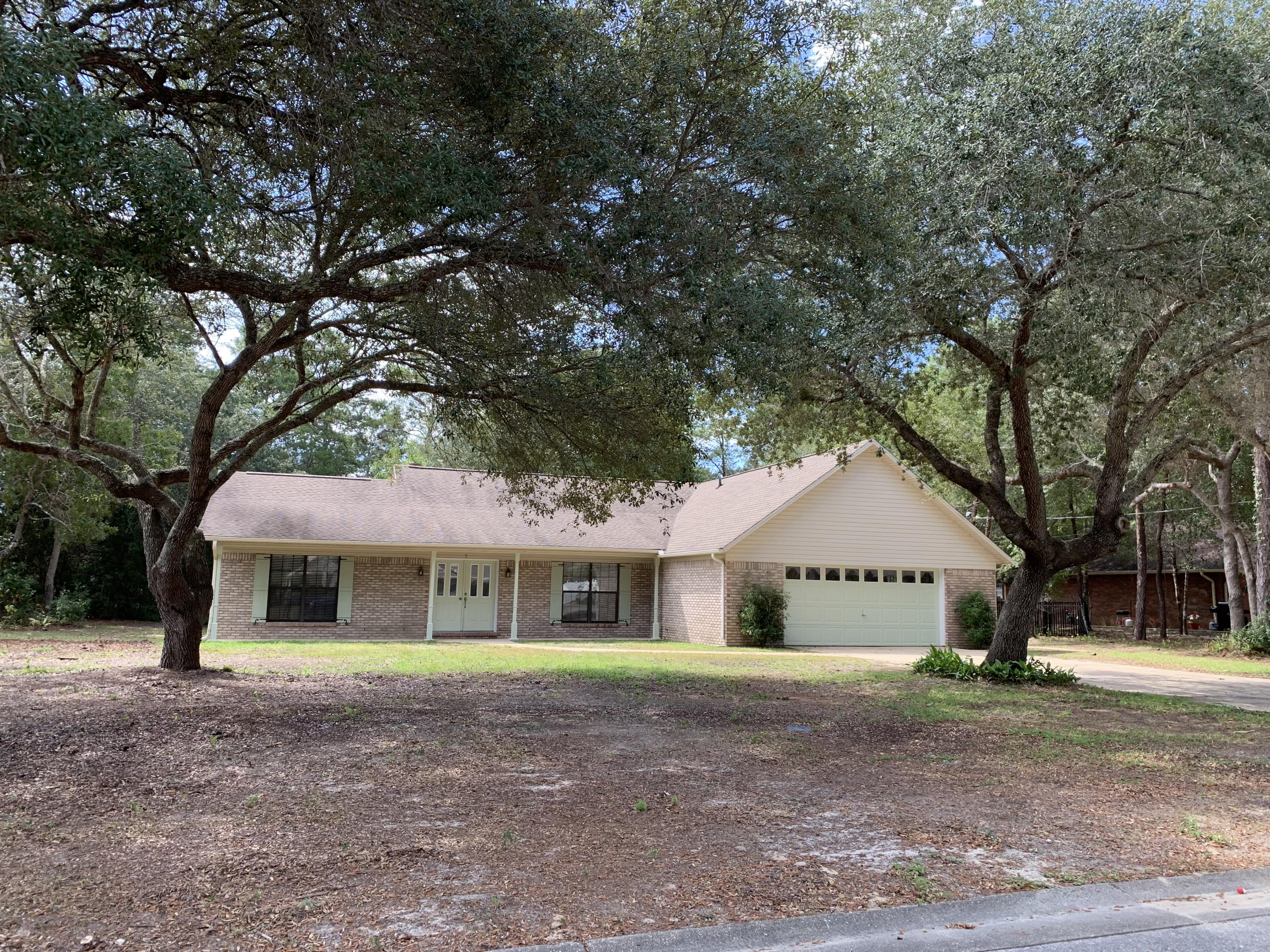 QUAIL TRAIL - Residential Lease