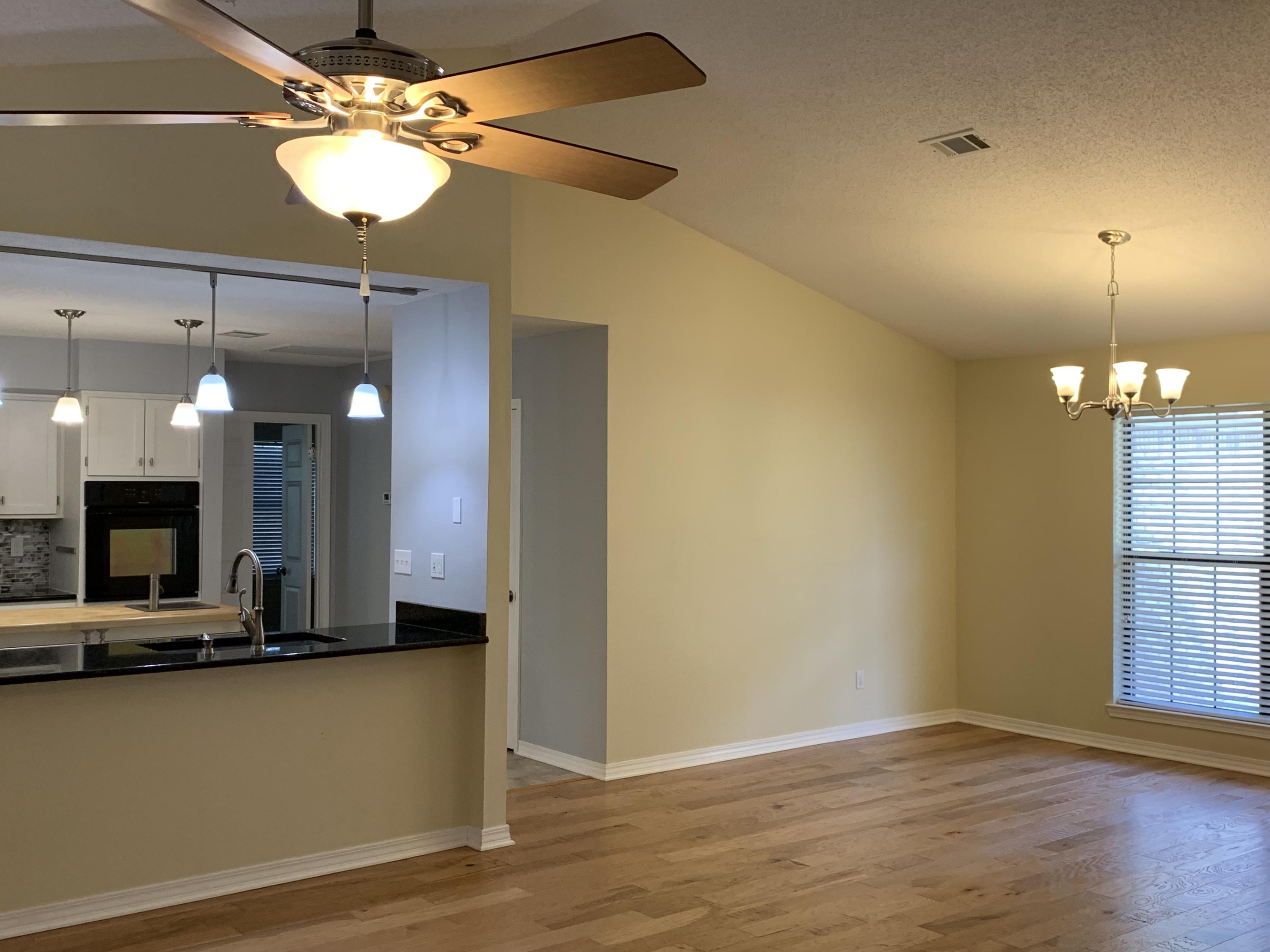 QUAIL TRAIL - Residential Lease