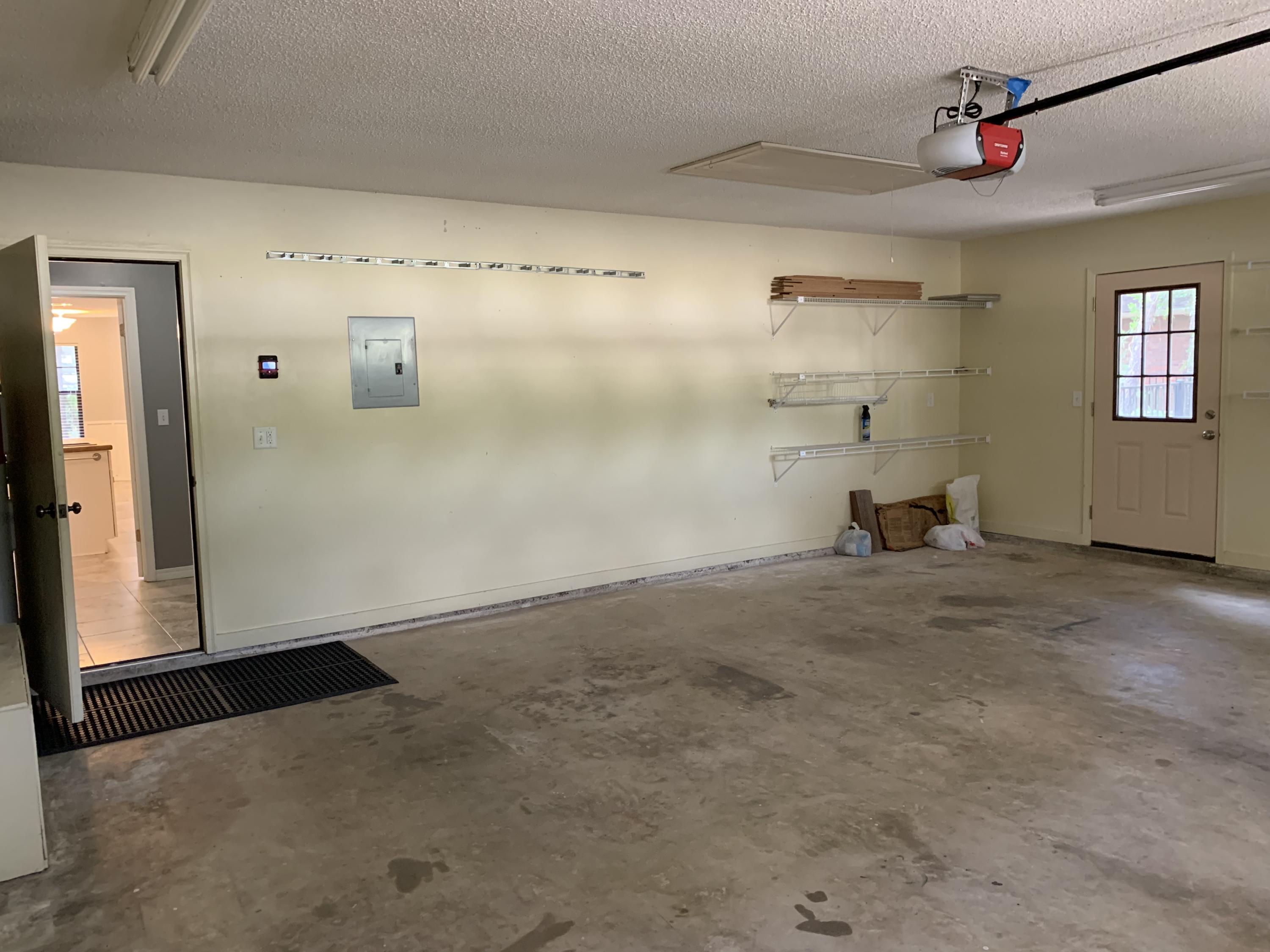 QUAIL TRAIL - Residential Lease