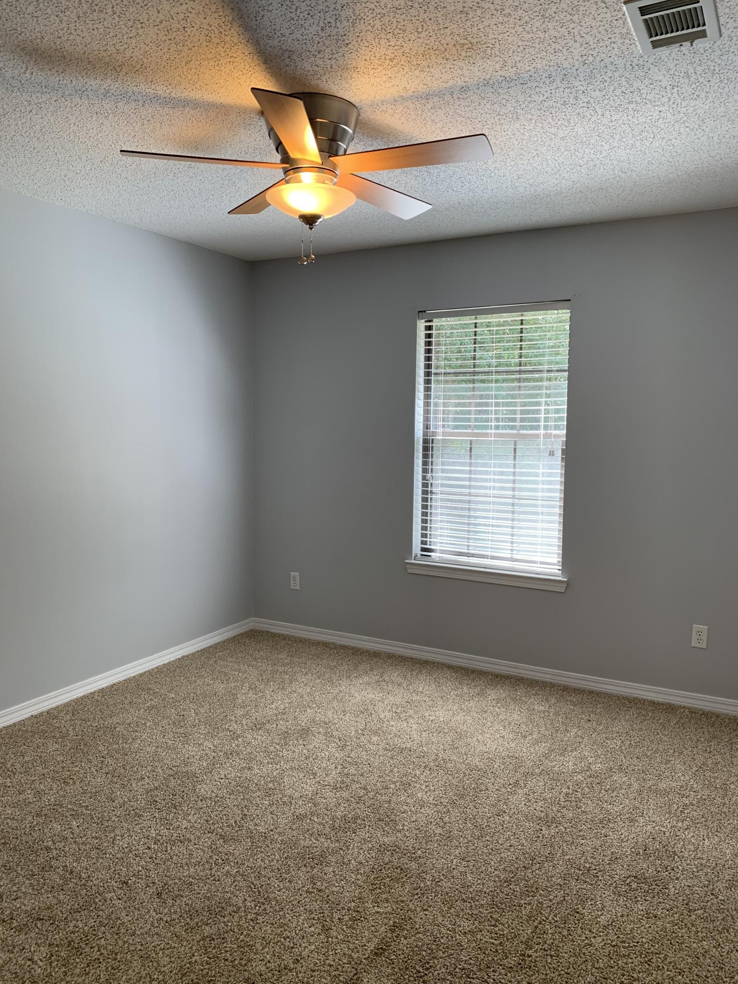 QUAIL TRAIL - Residential Lease