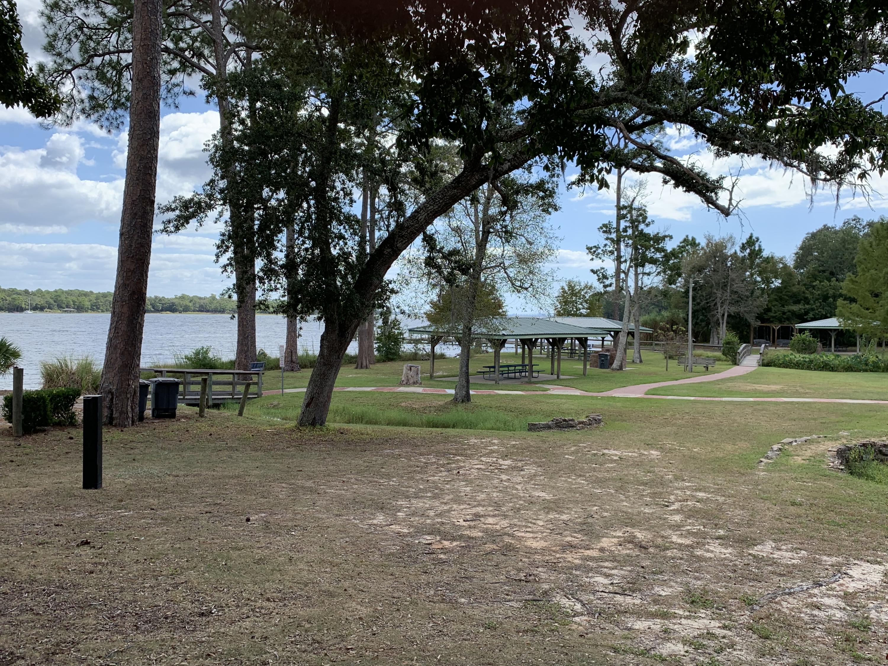 QUAIL TRAIL - Residential Lease