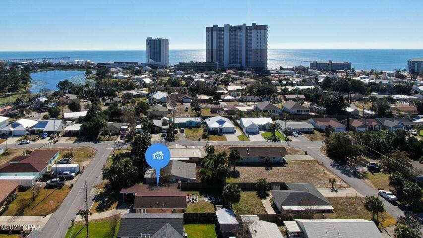 EL CENTRO BEACH - Residential