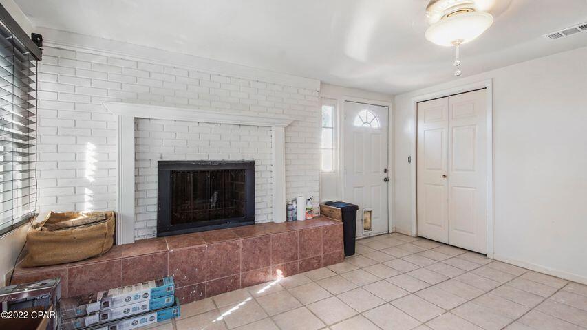 EL CENTRO BEACH - Residential