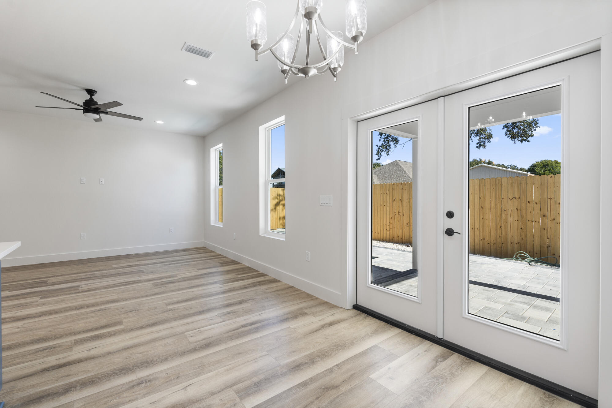 LAGUNA BEACH 7TH ADDN - Residential