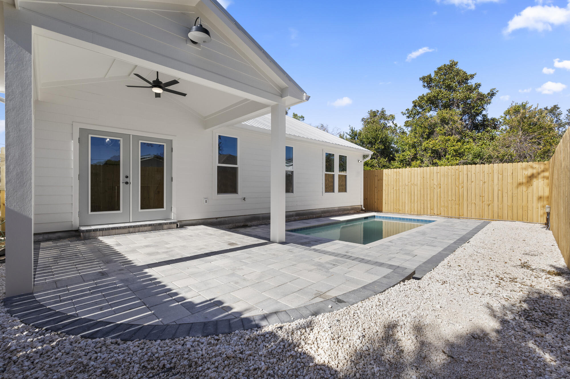 LAGUNA BEACH 7TH ADDN - Residential