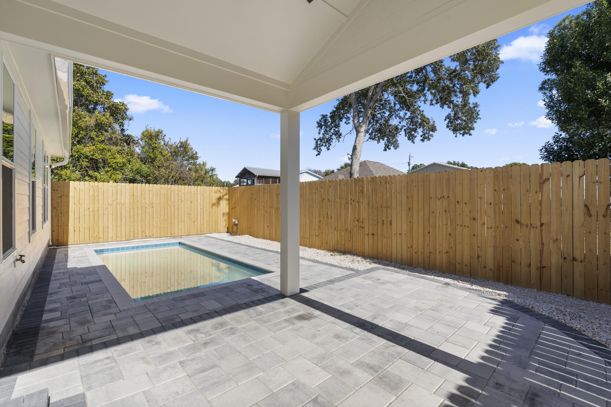 LAGUNA BEACH 7TH ADDN - Residential