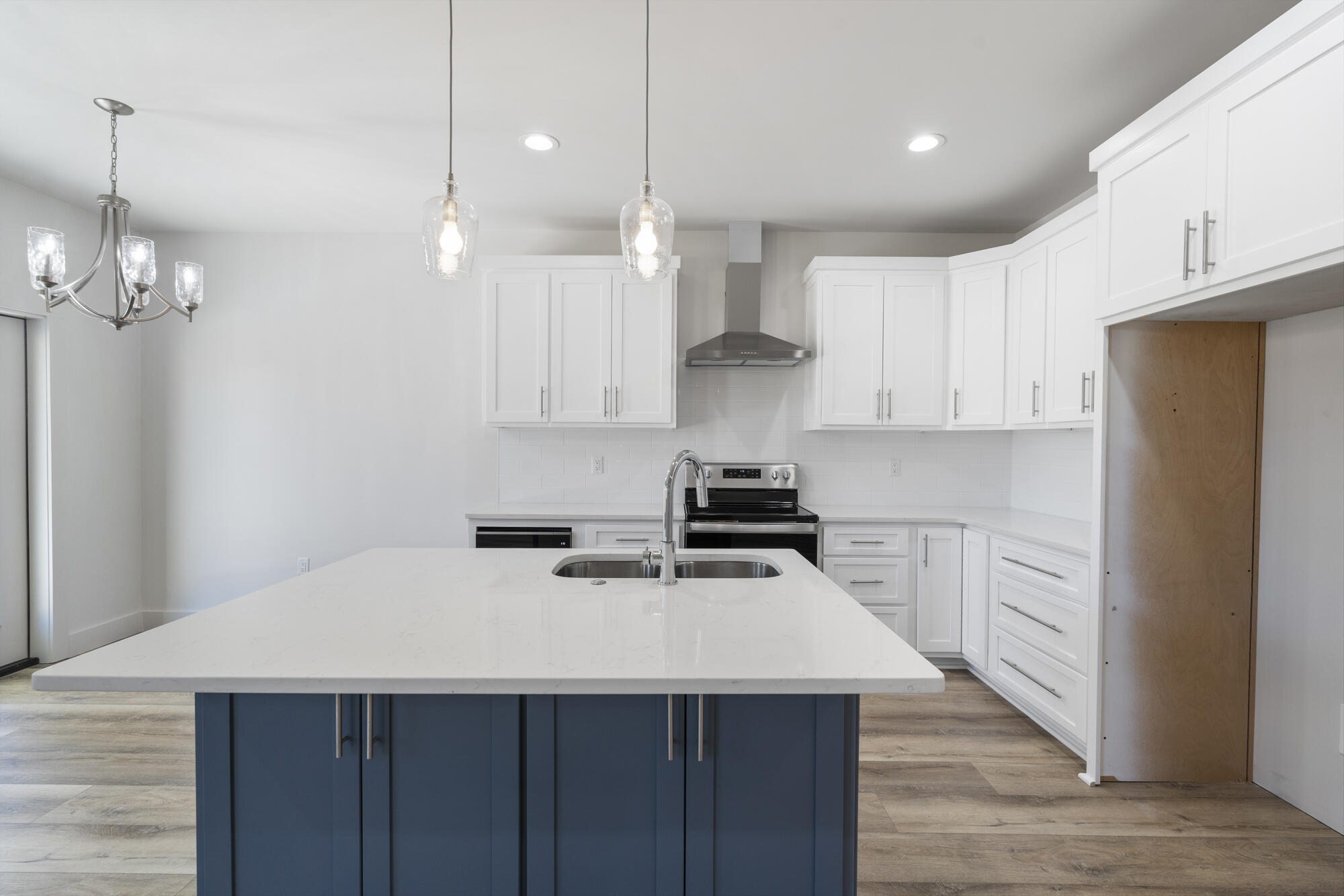 LAGUNA BEACH 7TH ADDN - Residential