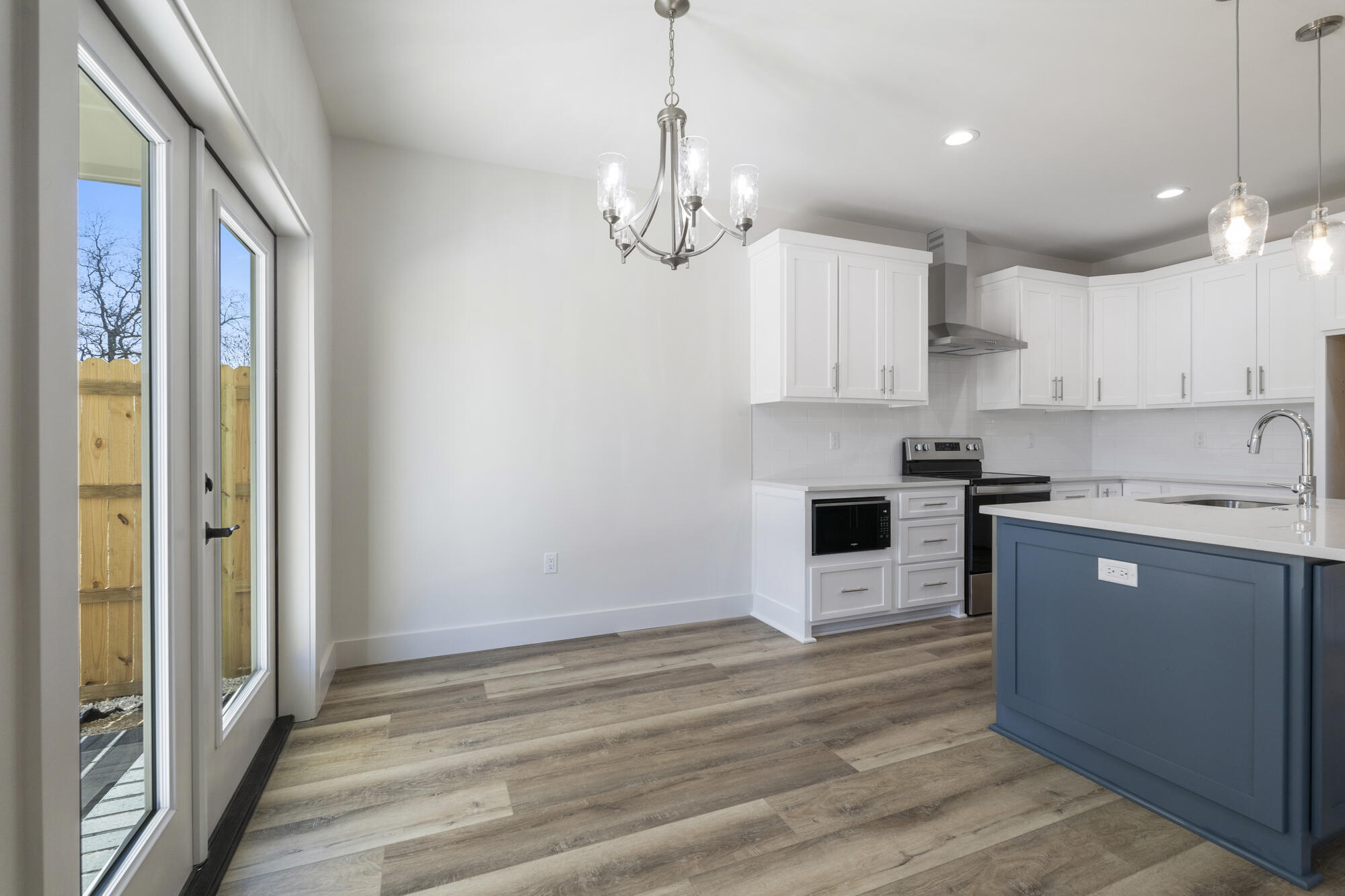 LAGUNA BEACH 7TH ADDN - Residential