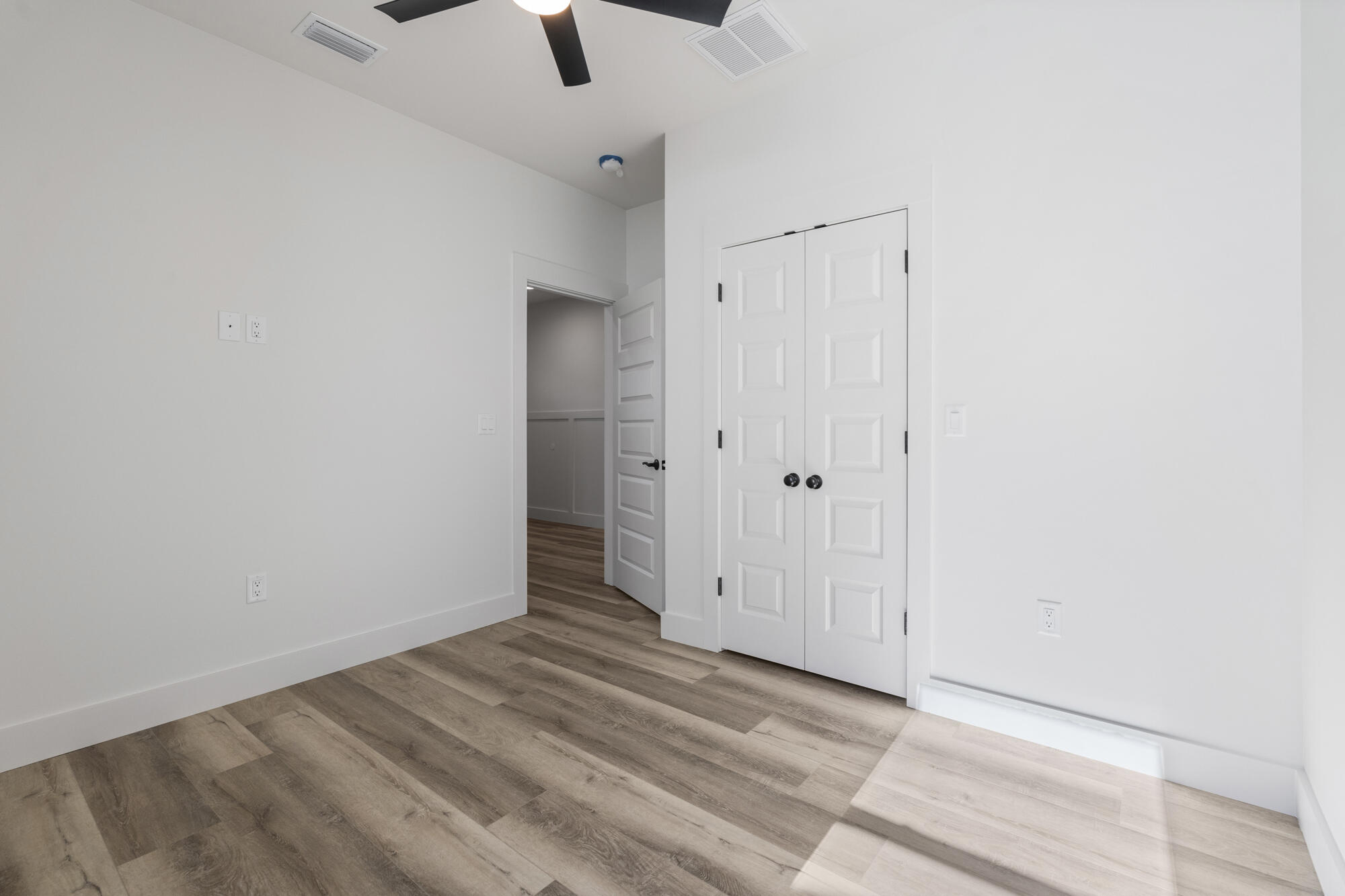 LAGUNA BEACH 7TH ADDN - Residential