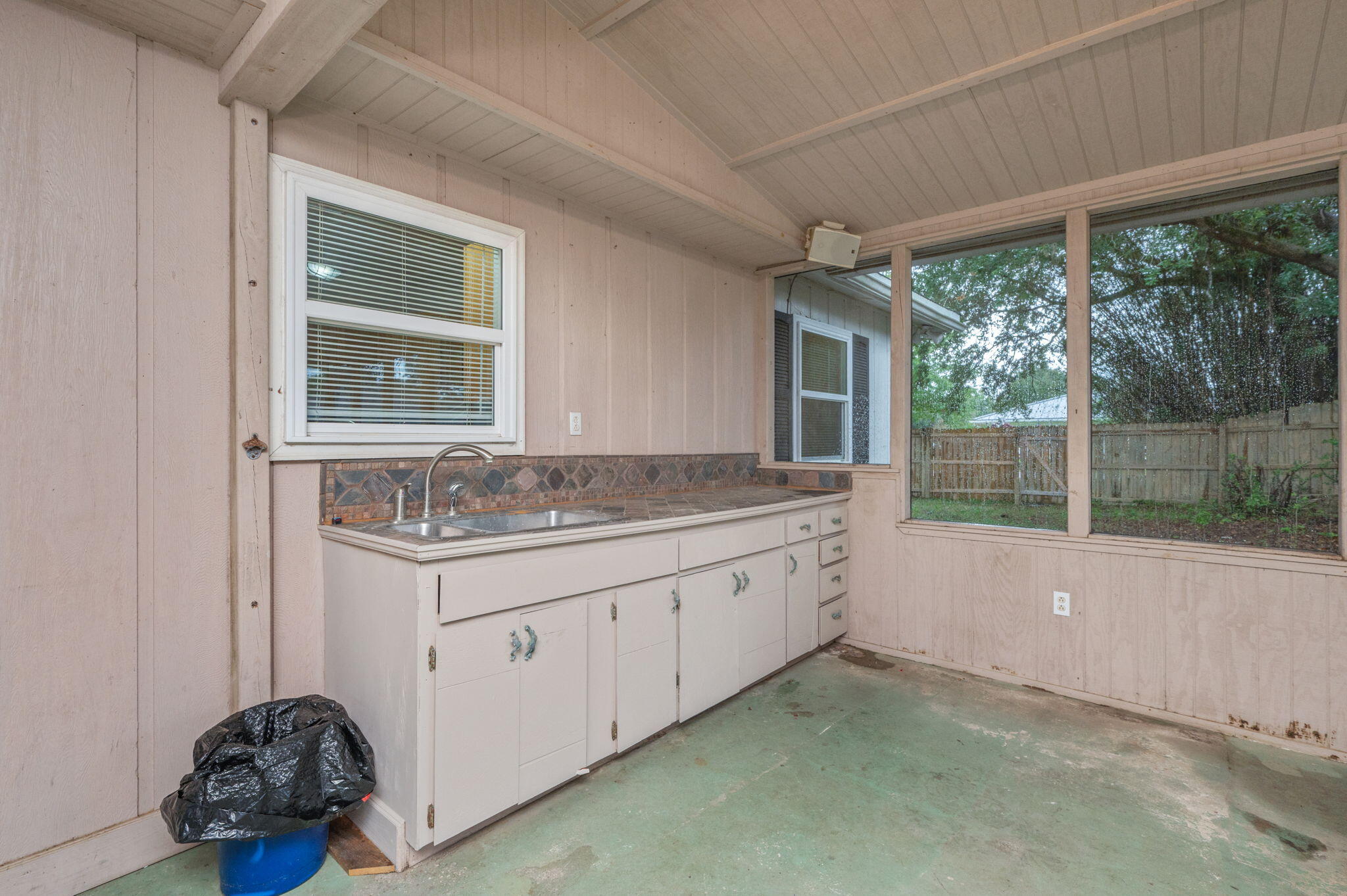 GARNIERS HEIGHTS 1ST ADDN - Residential Lease