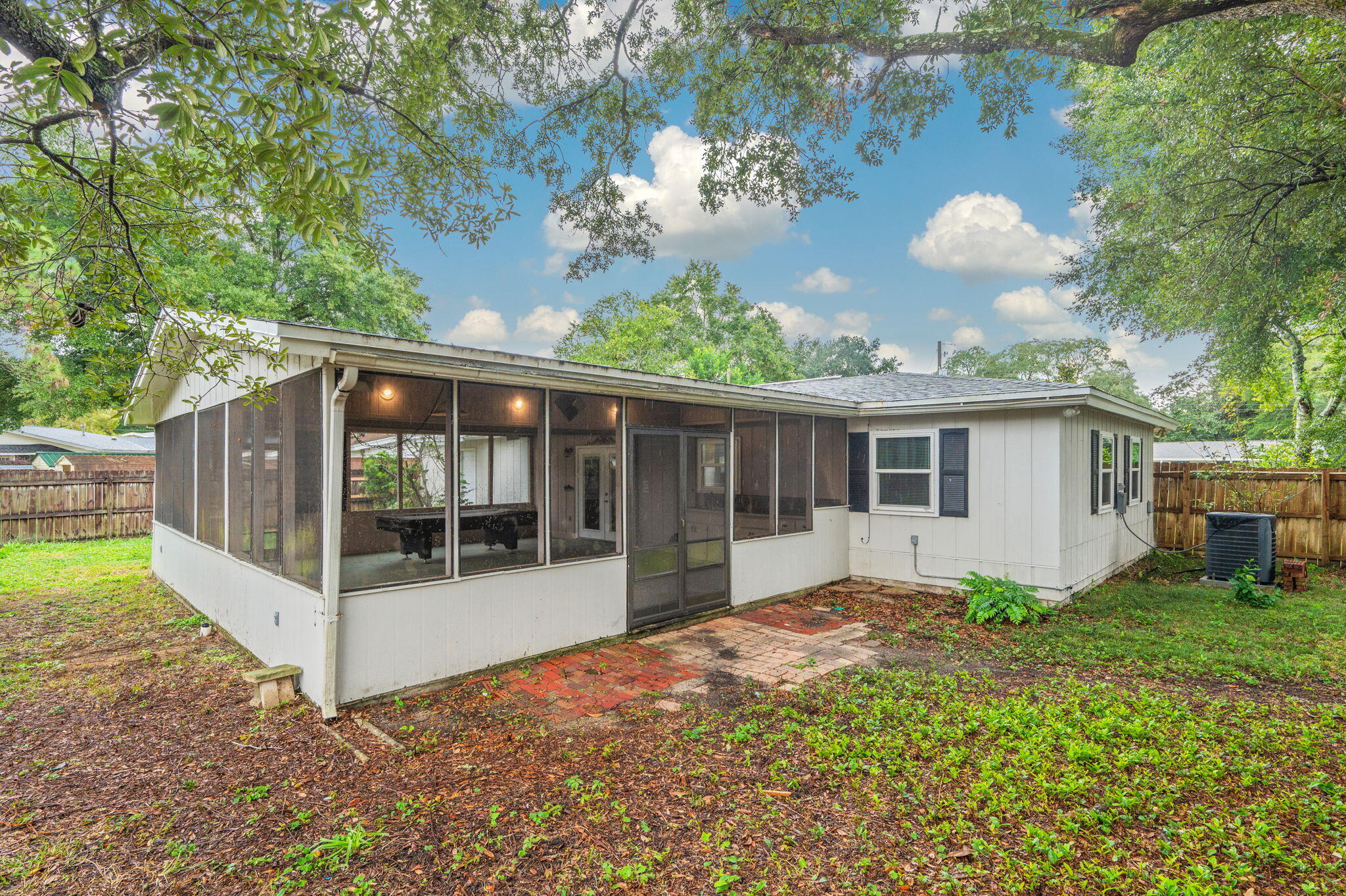 GARNIERS HEIGHTS 1ST ADDN - Residential Lease