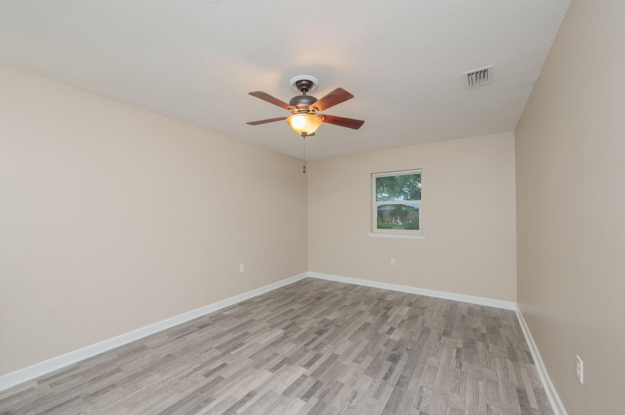 GARNIERS HEIGHTS 1ST ADDN - Residential Lease