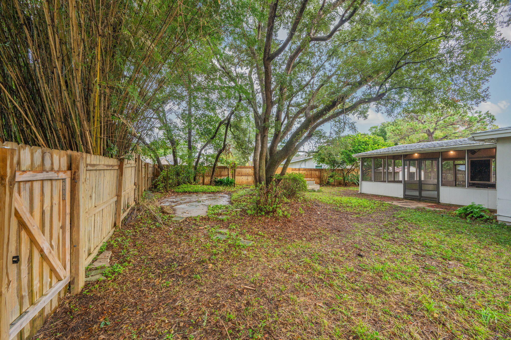 GARNIERS HEIGHTS 1ST ADDN - Residential Lease