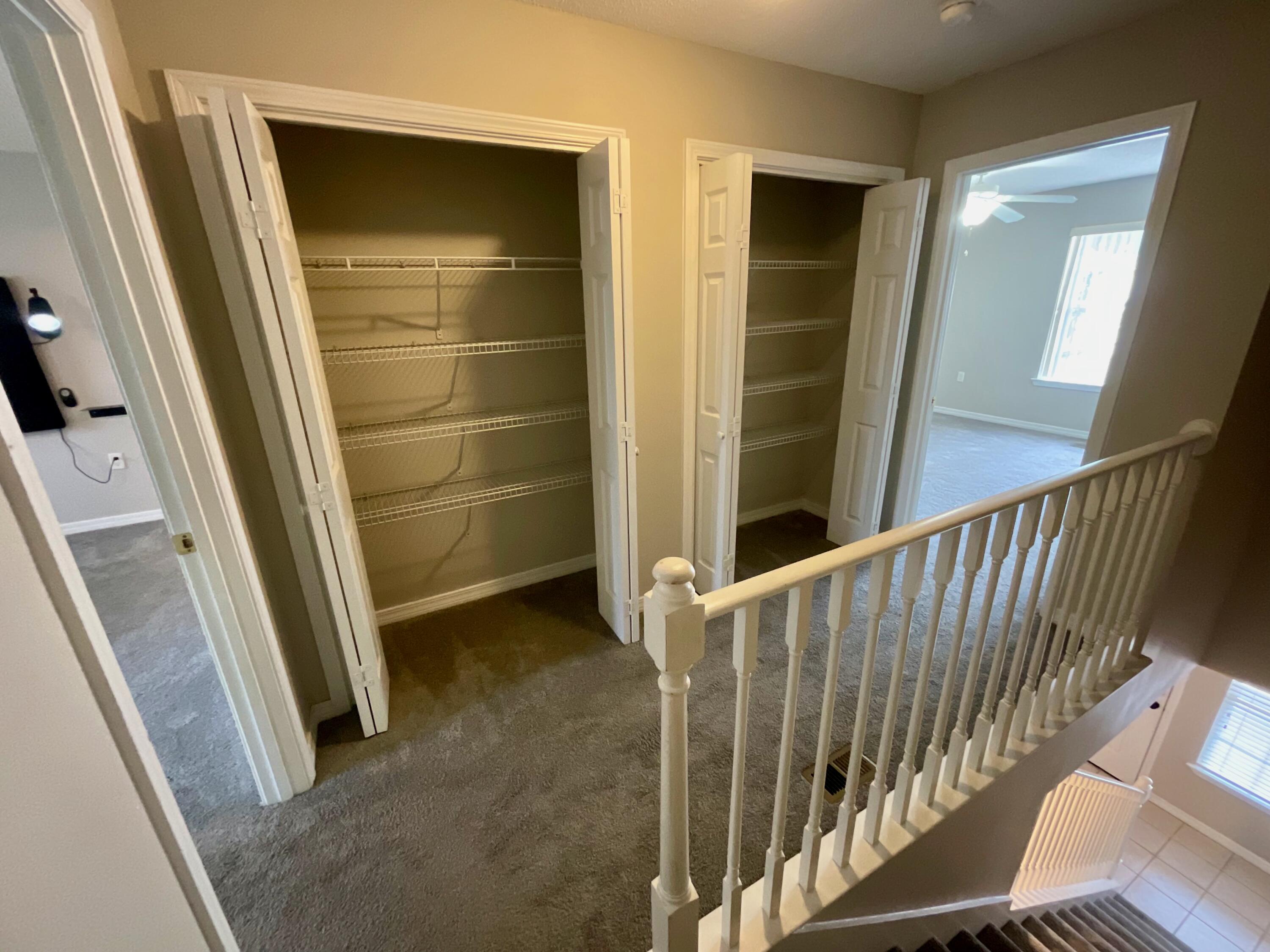OAK PARK TOWNHOMES - Residential