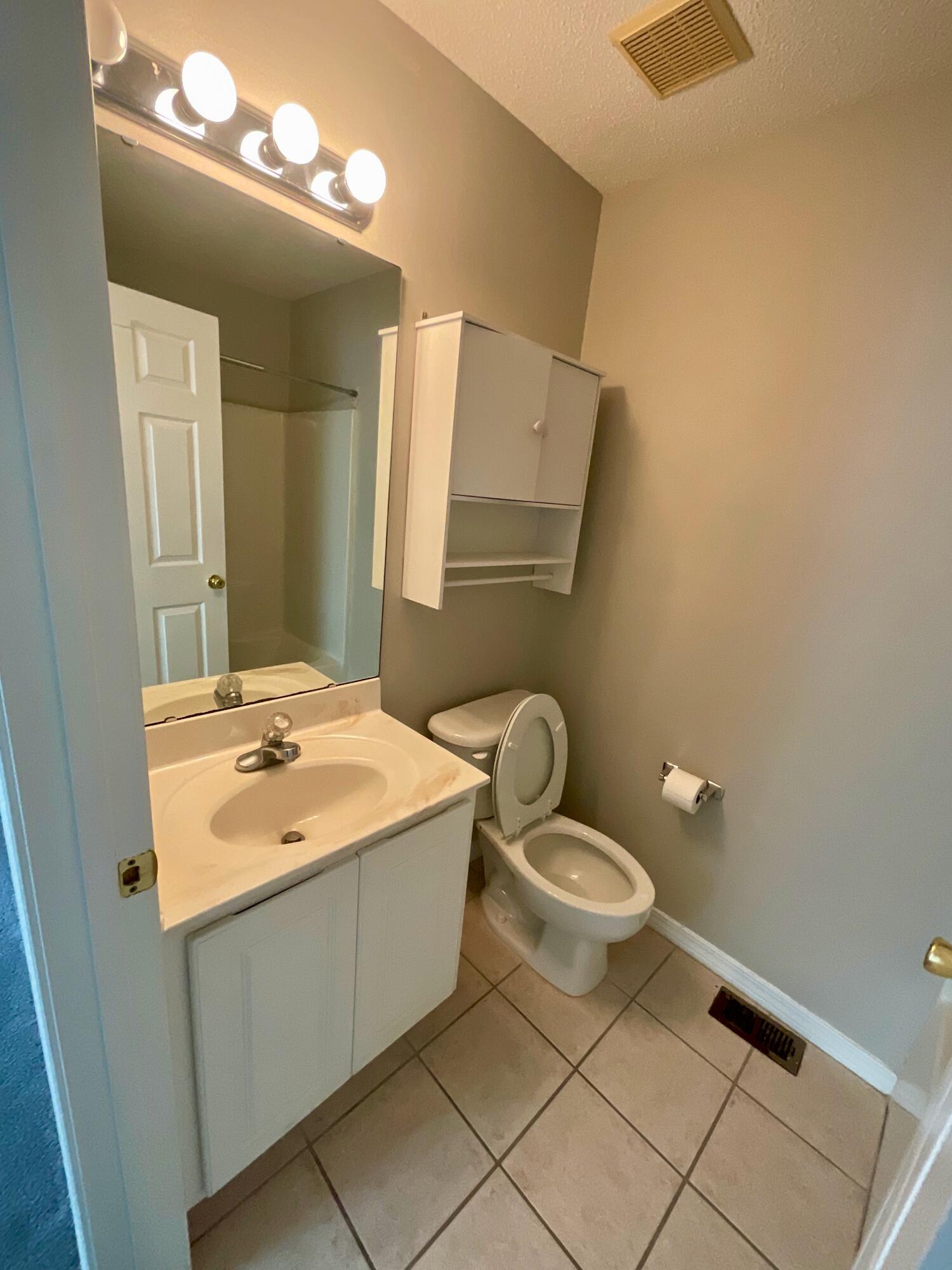 OAK PARK TOWNHOMES - Residential