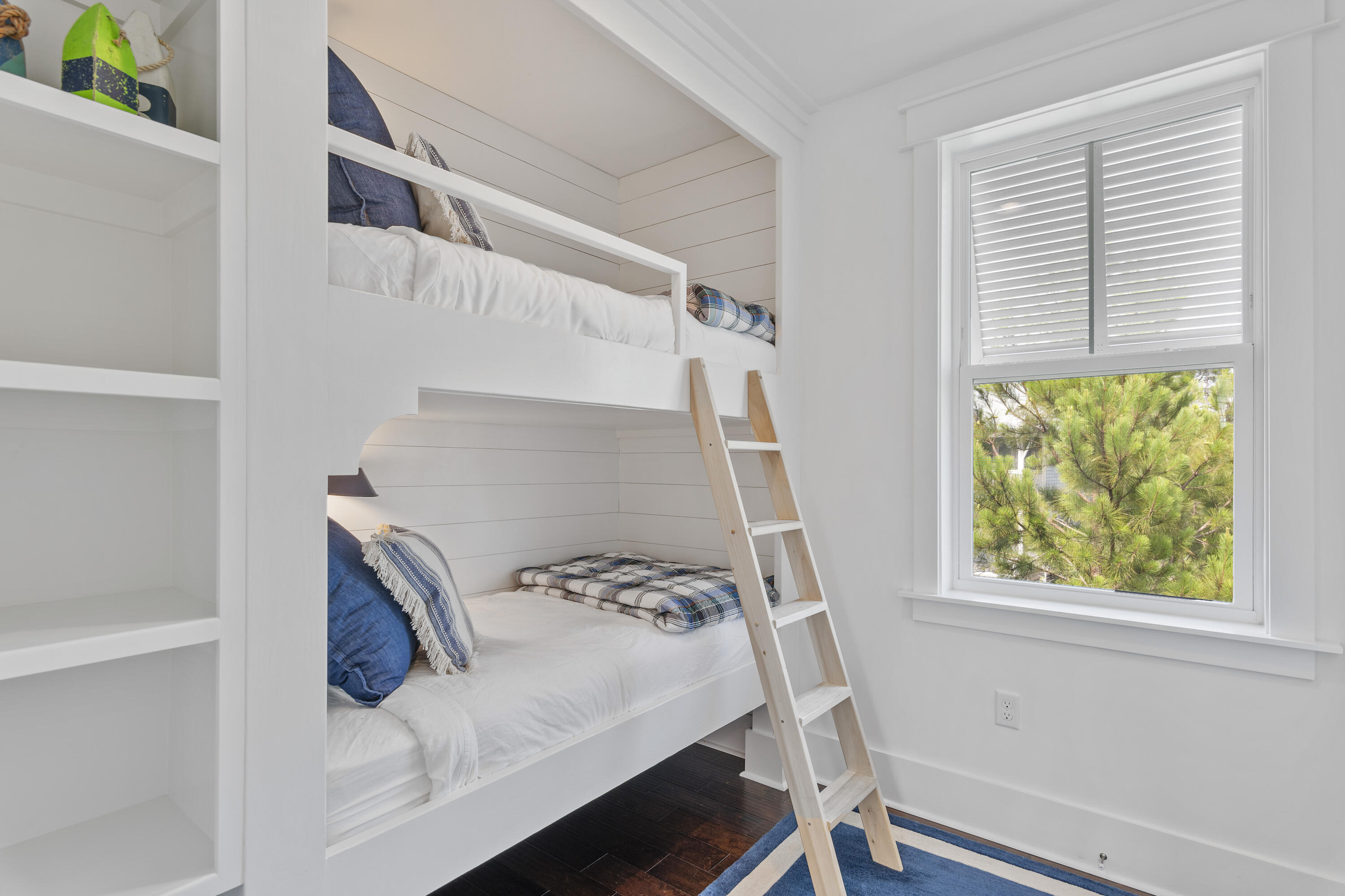 NATUREWALK AT SEAGROVE - Residential