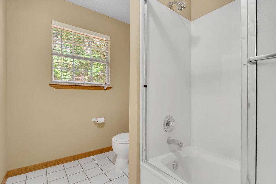 PERRY LAKE - Residential